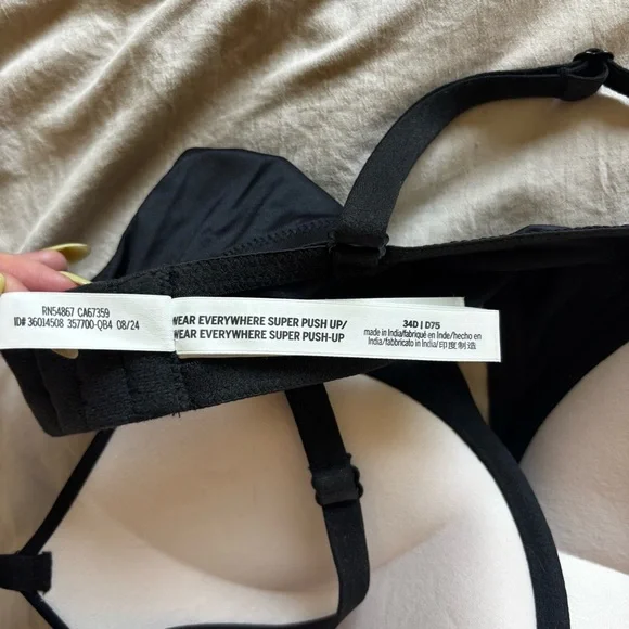 PINK By Victorias Secret Push Up Bra - Picture 5 of 5
